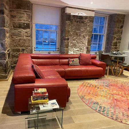 Joivy Elegant Home At The Heart Of The Royal Mile EDI Exterior foto